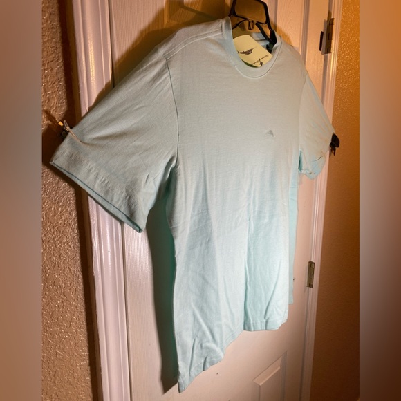 Tommy Bahama Mens SMALL T-Shirt Top Shirt Adult Beach Summer Casual Fun Preppy - Picture 3 of 10
